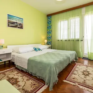 Muzic Budget Double krevet i doručak Mali Losinj